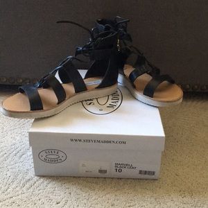 Steve Madden sandal